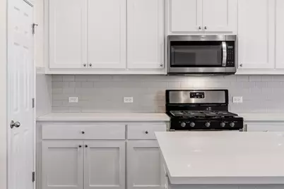 17228 Lathrop Avenue, Pflugerville, TX 78660 - Photo 11