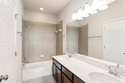 9105 White Coral Drive, Austin, TX 78729 - Photo 21