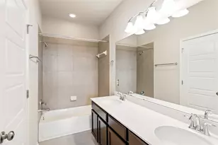 9105 White Coral Dr, Austin, TX 78729 - Photo 21