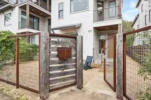 1011 E 12th St, Austin, TX 78702 - Photo 27