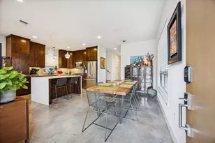 1011 E 12th St, Austin, TX 78702 - Photo 1