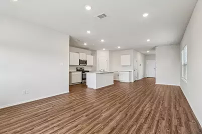 4006 Bay Leaf Loop, Von Ormy, TX 78073 - Photo 5