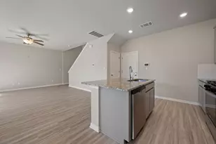 529 View Dr, Georgetown, TX 78628 - Photo 9