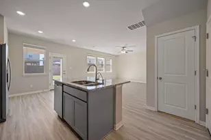 529 View Dr, Georgetown, TX 78628 - Photo 7