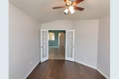 750 Tumlinson Fort Way, Round Rock, TX 78664 - Photo 5