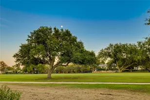 93 Brookhollow Dr, Wimberley, TX 78676 - Photo 35