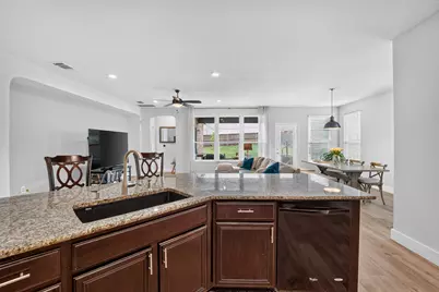6912 Ondantra Bend, Austin, TX 78744 - Photo 13