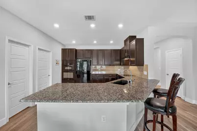 6912 Ondantra Bend, Austin, TX 78744 - Photo 11