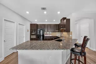 6912 Ondantra Bnd, Austin, TX 78744 - Photo 11