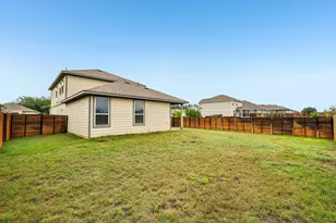 160 Syrah Ct, Leander, TX 78641 - Photo 31