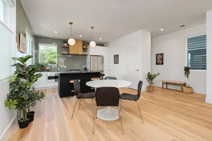 1007 E 15th St, Austin, TX 78702 - Photo 5