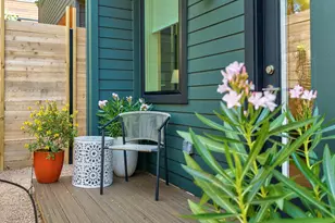 1007 E 15th St, Austin, TX 78702 - Photo 29