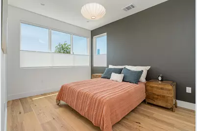 1007 E 15th Street #2, Austin, TX 78702 - Photo 9
