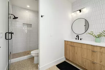 1007 E 15th Street #2, Austin, TX 78702 - Photo 11