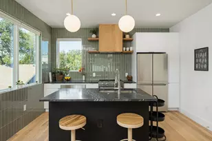 1007 E 15th St, Austin, TX 78702 - Photo 7