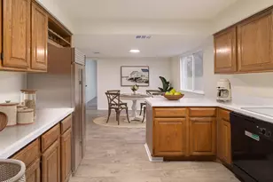 13236 Kerrville Folkway, Austin, TX 78729 - Photo 11