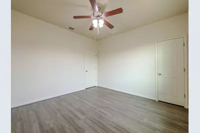 216 Silkstone Street, Hutto, TX 78634 - Photo 33