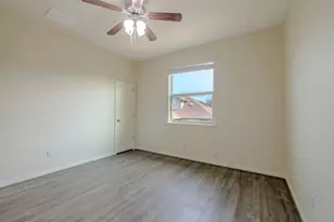 216 Silkstone St, Hutto, TX 78634 - Photo 33