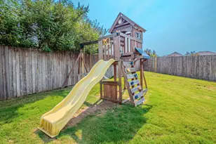 216 Silkstone St, Hutto, TX 78634 - Photo 37