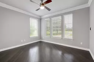 40 Lovegrass Ln, Sunset Valley, TX 78745 - Photo 13