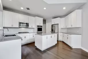 40 Lovegrass Ln, Sunset Valley, TX 78745 - Photo 9
