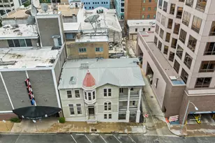 109 E 10th St, Austin, TX 78701 - Photo 17