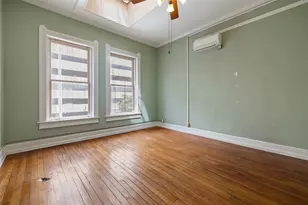 109 E 10th St, Austin, TX 78701 - Photo 15