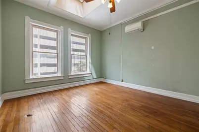 109 E 10th Street, Austin, TX 78701 - Photo 15