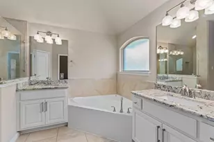 7901 Arbor Knoll Ct, Lago Vista, TX 78645 - Photo 19