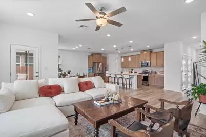 1617 Purple Martin Drive, Pflugerville, TX 78660 - Photo 5