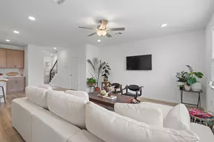 1617 Purple Martin Dr, Pflugerville, TX 78660 - Photo 9