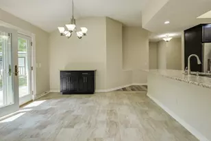 6613 Bramber Ln, Austin, TX 78754 - Photo 17