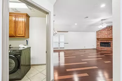 10028 Lisi Anne Drive, Austin, TX 78717 - Photo 7