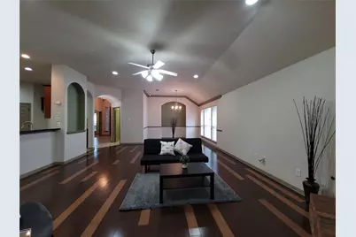 10028 Lisi Anne Drive, Austin, TX 78717 - Photo 9
