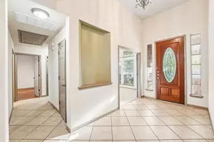 10028 Lisi Anne Dr, Austin, TX 78717 - Photo 5