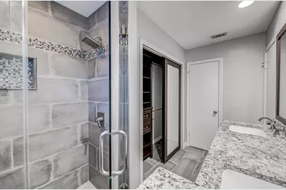 12925 Covington Trail, Austin, TX 78727 - Photo 19