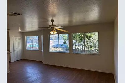 111 Cedar Grove, San Marcos, TX 78666 - Photo 5