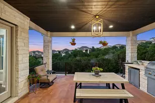 205 Woodlands Ct, Lakeway, TX 78738 - Photo 9