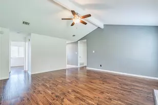 2202 Silver Spur Dr, Round Rock, TX 78681 - Photo 11