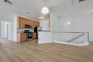 9201 Brodie Ln, Austin, TX 78748 - Photo 9