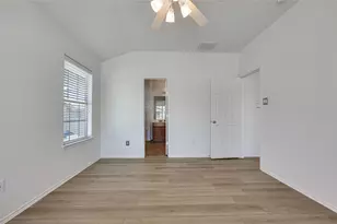 9201 Brodie Ln, Austin, TX 78748 - Photo 19