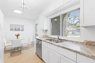 11712 Natrona Drive, Austin, TX 78759 - Photo 9