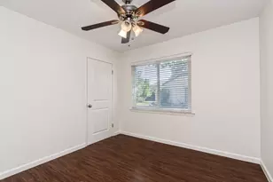 1307 Vine St, Georgetown, TX 78626 - Photo 7