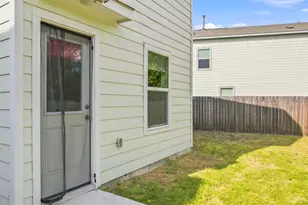 54 Trinity Cir, Lockhart, TX 78644 - Photo 27