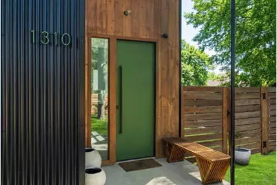 1310 Green Street, Lockhart, TX 78644 - Photo 3