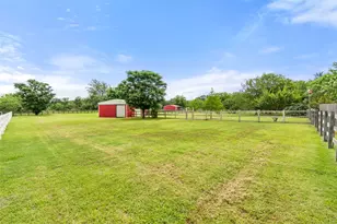 343 Colorado Dr, Cedar Creek, TX 78612 - Photo 31