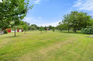 343 Colorado Dr, Cedar Creek, TX 78612 - Photo 29