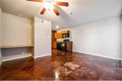 301 W 38th Street #109, Austin, TX 78705 - Photo 11