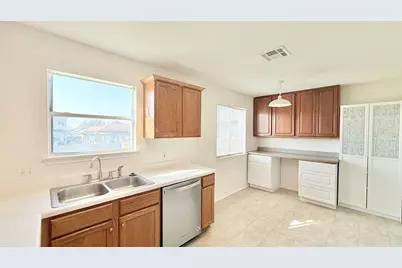 15209 Mimebark Way, Austin, TX 78724 - Photo 11