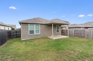 126 Boxwood Dr, Buda, TX 78610 - Photo 27